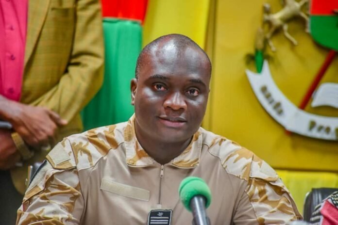 Burkina : Le ministre Sana compte sur ses collaborateurs pour la sécurisation des villes et campagnes | AIB