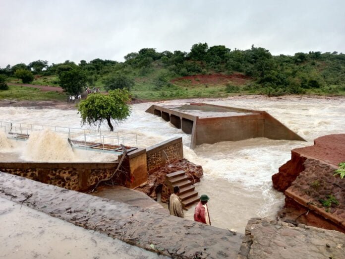 Interruption d’électricité : La province de la Léraba plongée dans l’obscurité | AIB