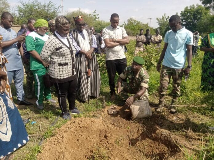 Kombissiri/Journée communale de plantation d’arbres : Plus de 7000 plants mis en terre | AIB