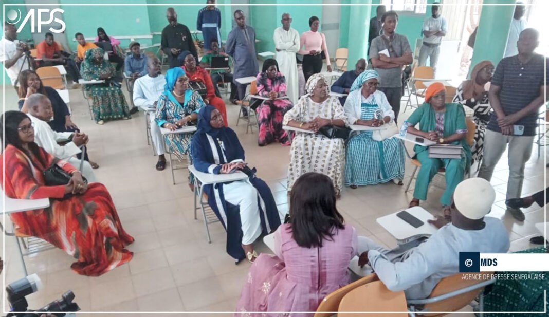 SENEGAL-EDUCATION-INFRASTRUCTURES / Des députés visitent les ENO de l’Université numérique Cheikh Hamidou Kane - Agence de presse sénégalaise