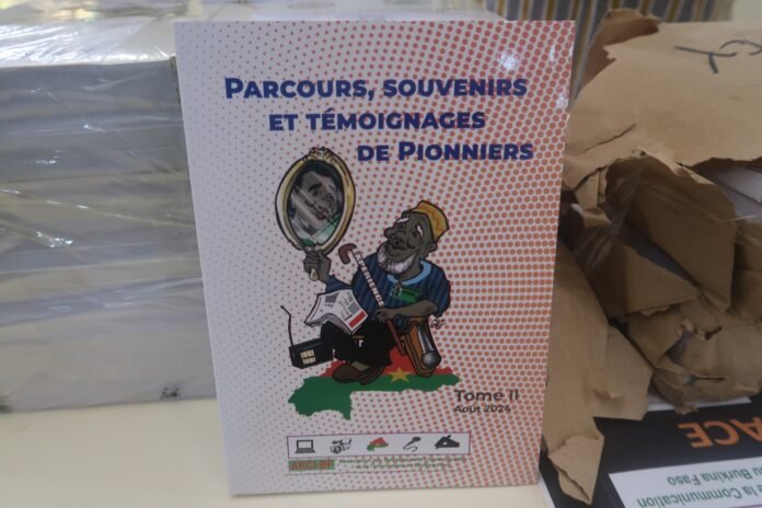 Dédicace : Tome II de « Parcours, Souvenirs et Témoignages de Pionniers», un portail des pionniers de la communication burkinabè | AIB