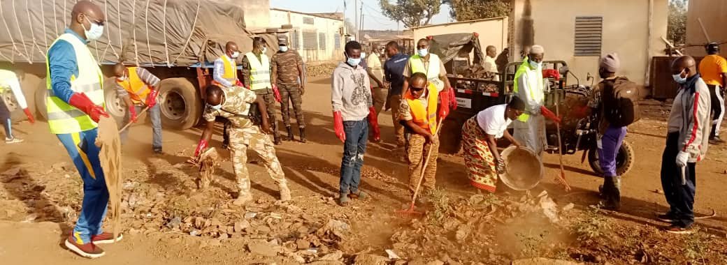 Nahouri : Les activités de la semaine communale d’assainissement  lancées à Dakola